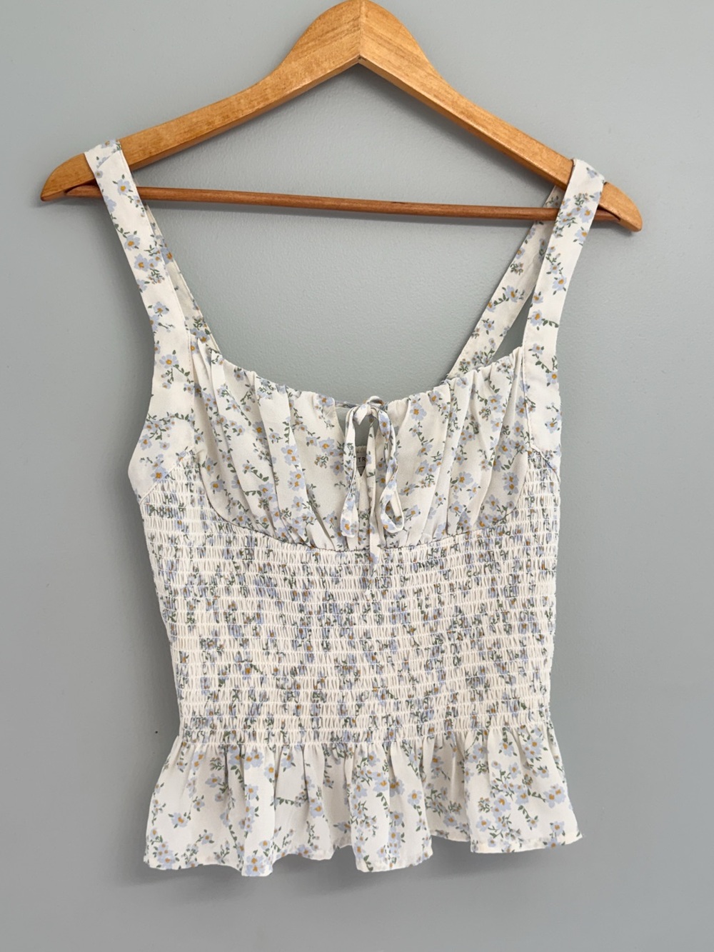 Love Tree Cream Floral Smocked Tie-Front Camisole with Blue Print S